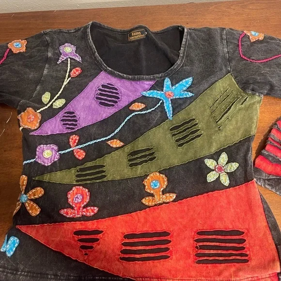 Rising International Boho Patchwork Long Sleeve Top Cotton Nepal M Distressed - Picture 8 of 10